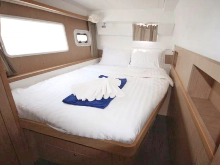 Wynajem łodzi Marina Formentera tanio Lagoon 400 S2