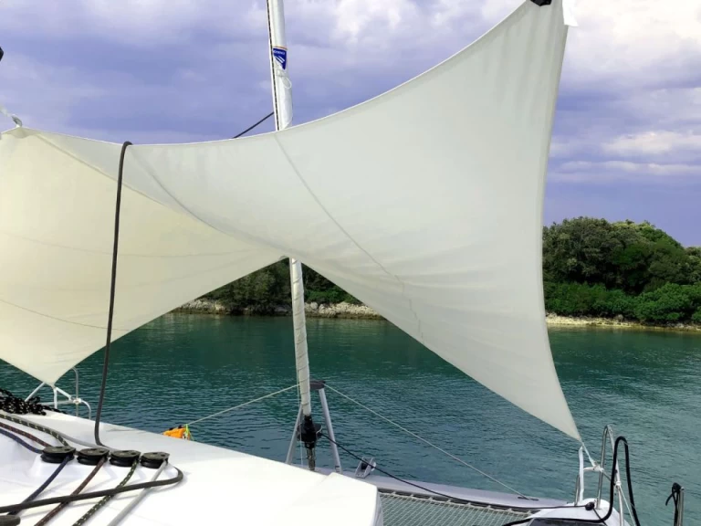 Wynajmij Katamaran z lub bez skippera Fountaine Pajot w Punat