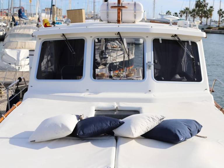 Menorquin menorquin 120 między profesjonalistami a osobami prywatnymi w Valencia