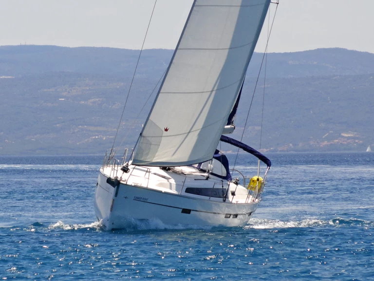Wynajmij Bavaria Cruiser 46 w Split