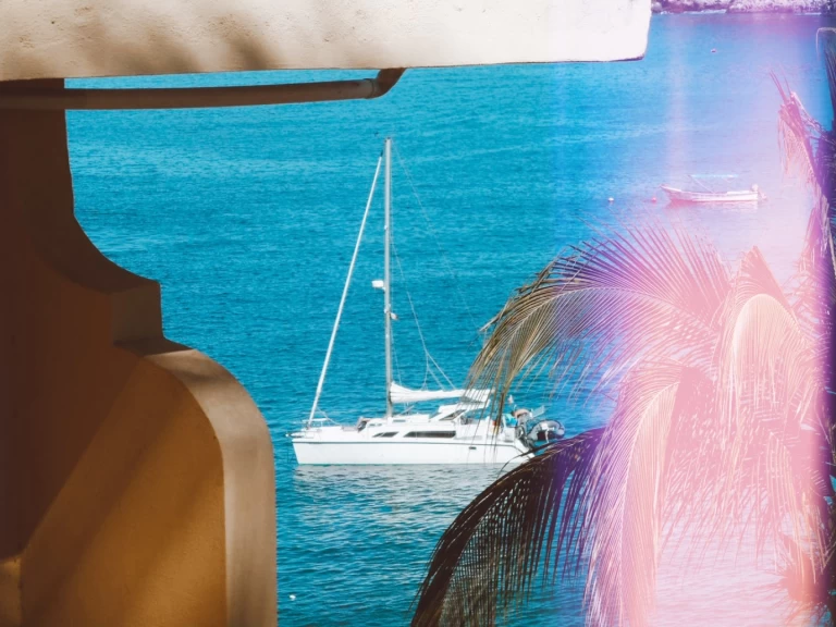 Wynajmij Katamaran z lub bez skippera Performance Cruising w Playa Hermosa