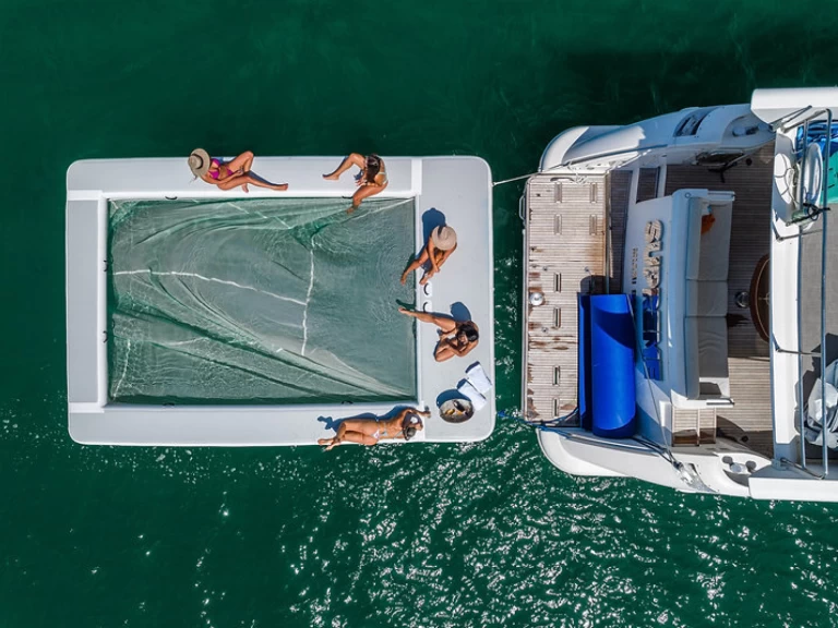 Wynajem Żaglowiec w Miami Beach - Azimut AZIMUT FLYBRIDGE 60