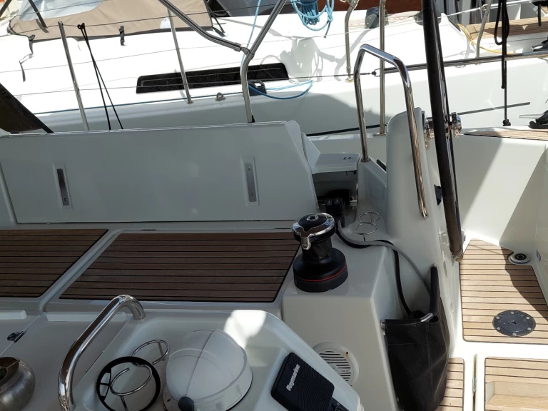 Wynajem łodzi Jeanneau Sun Odyssey 440 w Skiathos na SamBoat 