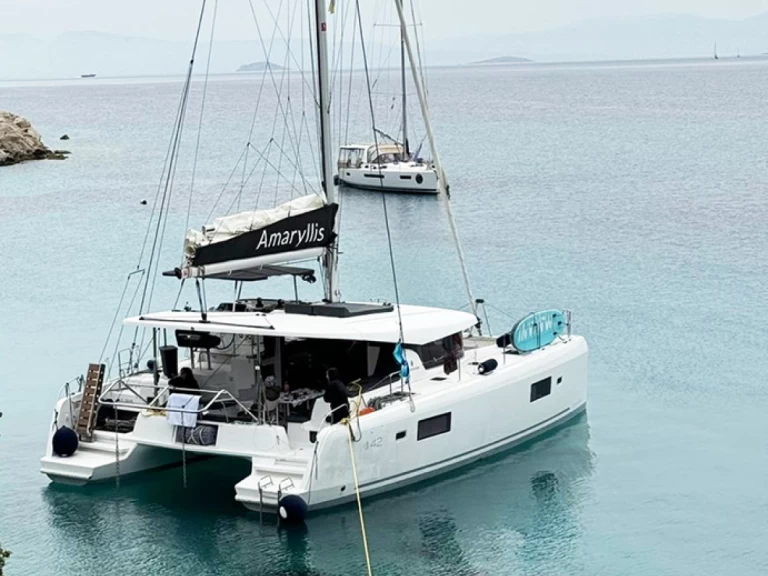 Wynajem łodzi Lagoon Lagoon 42 w Alimos na SamBoat 