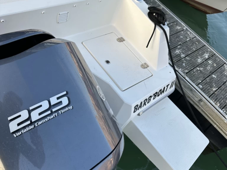 Motorówka do wynajmu w Boulogne-Sur-Mer w najlepszej cenie