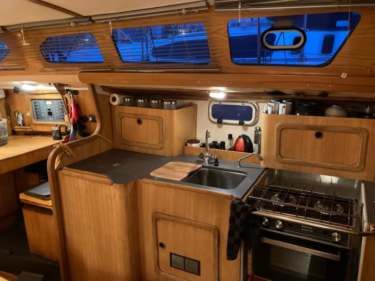 Wynajmij Kirie Feeling 346 w La Rochelle