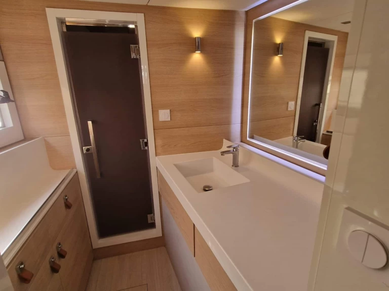 Wynajem łodzi Port Grimaud tanio Aventura 45