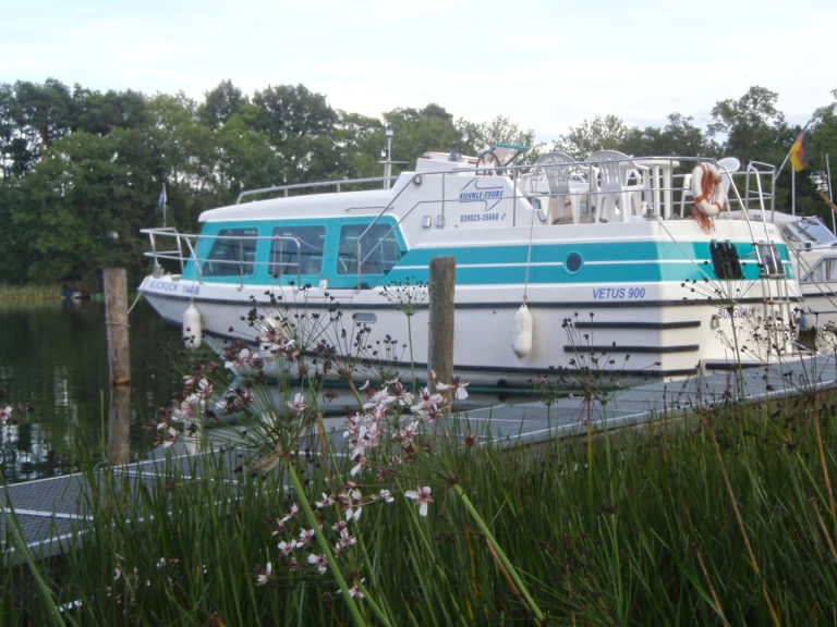 Wynajmij  Vetus 900 w Mildenberg