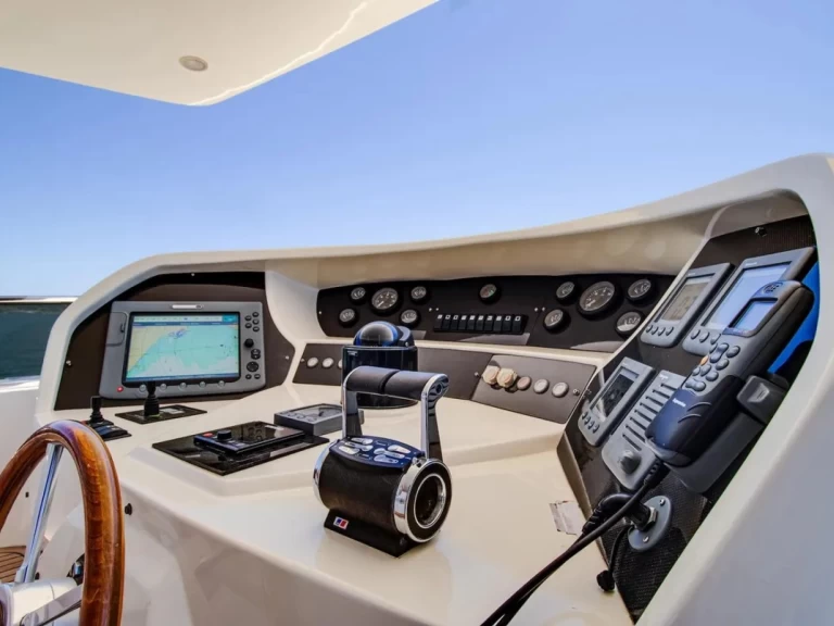 Wynajmij Bavaria BMB 30 Sport w City of Cape Town