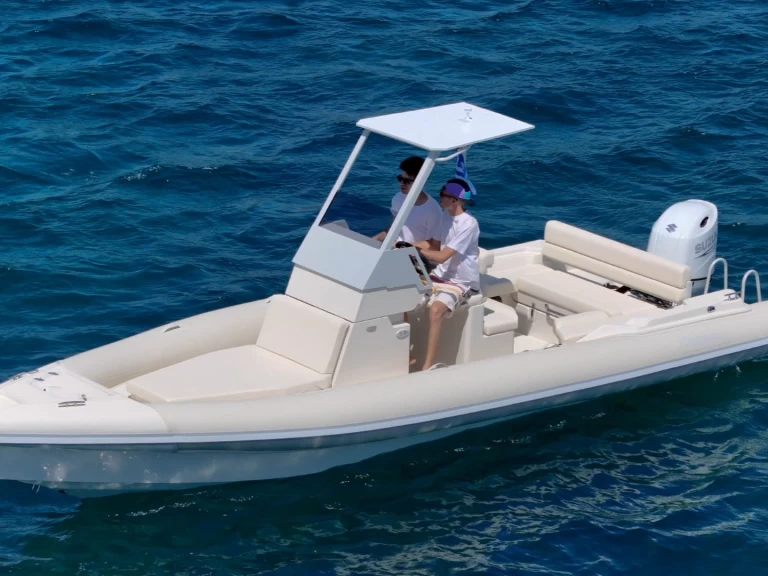 Wynajmij Oceanic A7 w Platys Gyalós