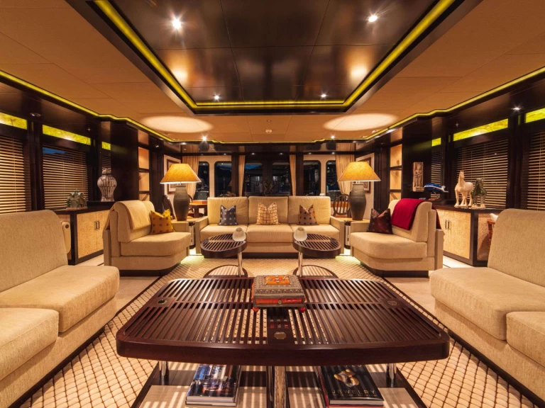 Luksusowy jacht do wynajmu w Tivat w najlepszej cenie