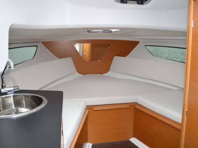 Wynajem Motorówka w Marina de Palamós - Jeanneau cap camarat 7.5wa - serie 3