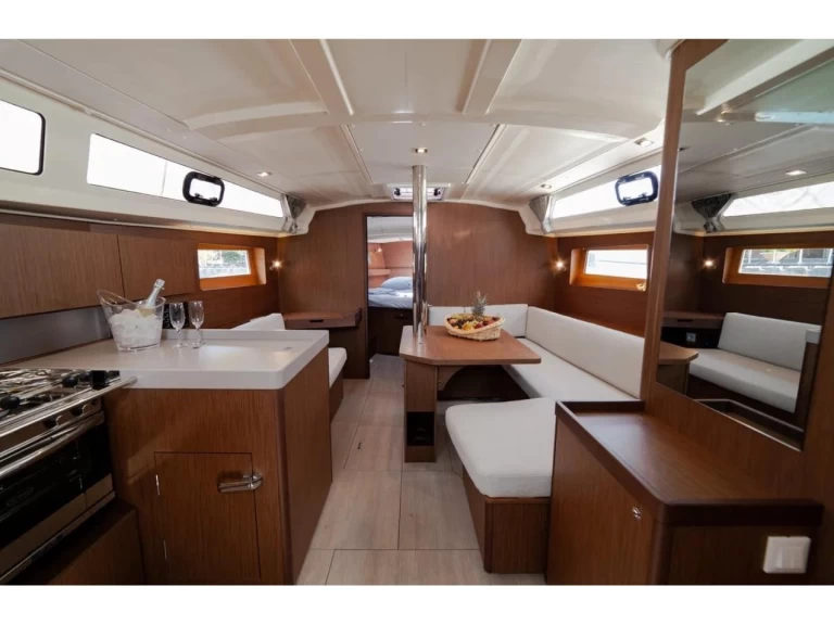 Wynajmij Żaglowiec z lub bez skippera Bénéteau w Orhaniye