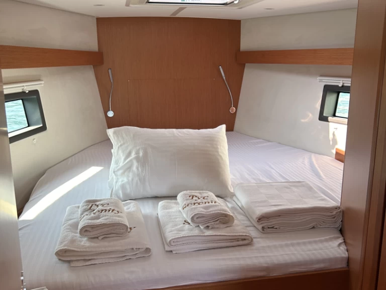 Wynajem łodzi Bavaria Bavaria C42 w Goecek na SamBoat 