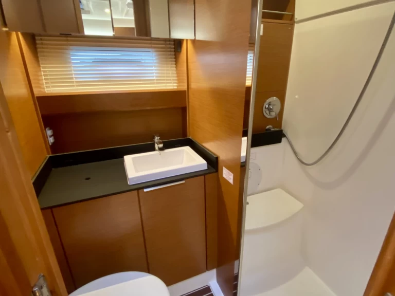 Wynajem w Nicea- Bavaria Bavaria 400 Sport na SamBoat