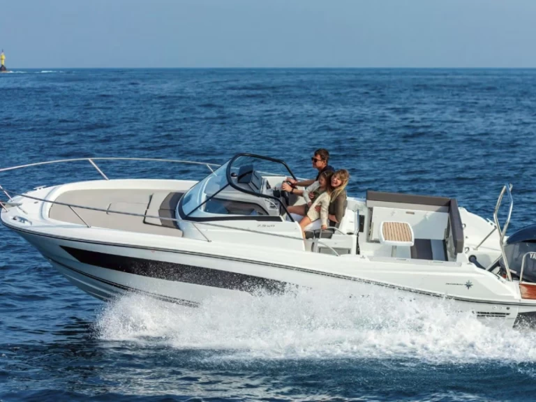 Motorówka do wynajmu w Marina de Palamós w najlepszej cenie