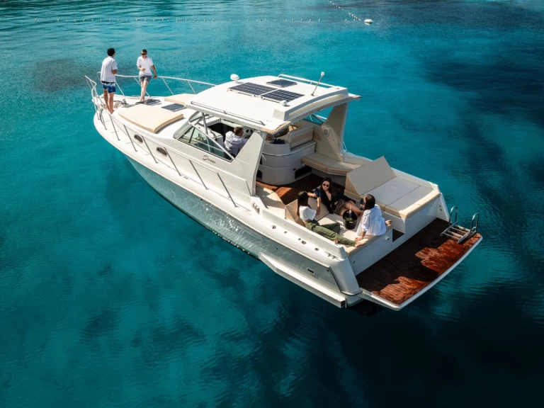 Wynajmij Stamas Stamas 360 Express w Hvar