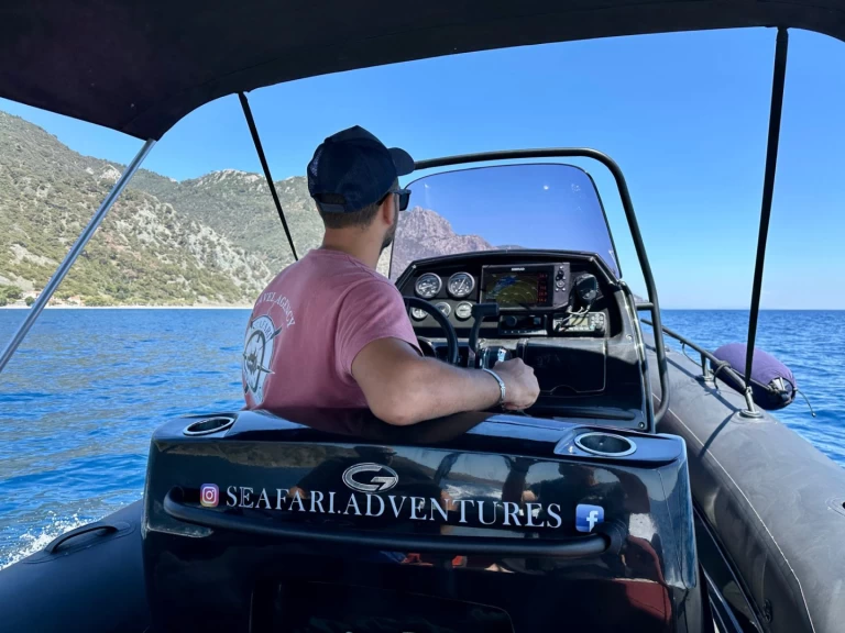 Wynajem Łódż półsztywna w Plomári - Grand Boats Golden Line G650LF