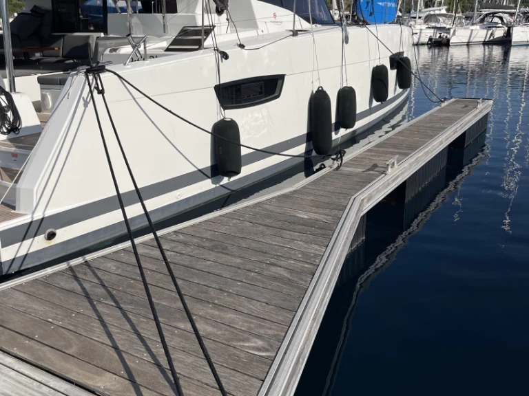 Wynajem Katamaran w Pula - Fountaine Pajot Elba 45