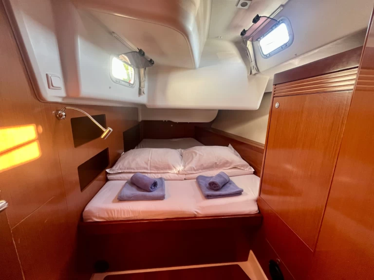 Wynajem łodzi Bénéteau Oceanis 50 Family w Marina (City) na SamBoat 