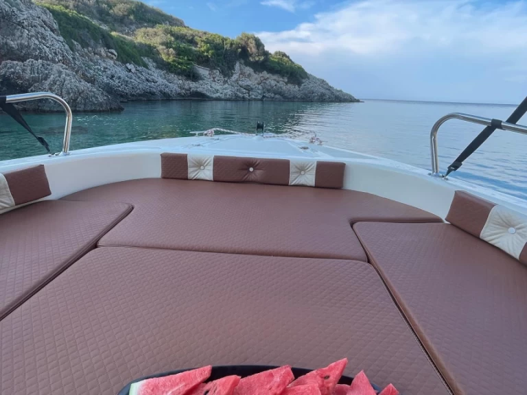 Wynajem łodzi Zakynthos tanio Bluewater 480