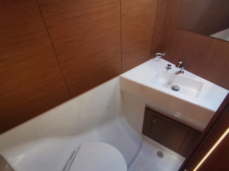 Wynajmij Żaglowiec z lub bez skippera Bénéteau w Pomer