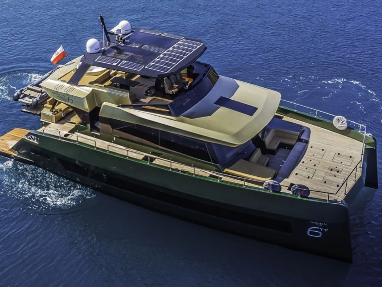 Wynajem Luksusowy jacht Moon Yacht z patentem 