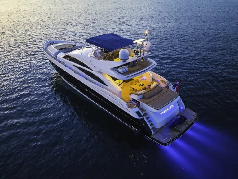 Wynajmij Princess Princess V85 w Kaštela