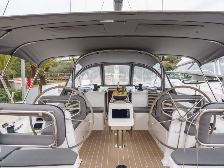 Żaglowiec do wynajmu w Cala d'Or w najlepszej cenie