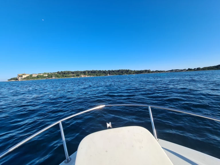 Wynajem łodzi Rocca Super Mistral w Cannes na SamBoat 