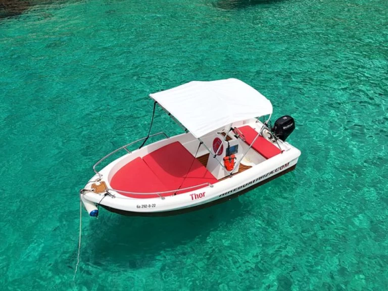 Estable Estable 400 Consola między profesjonalistami a osobami prywatnymi w Sant Antoni de Portmany