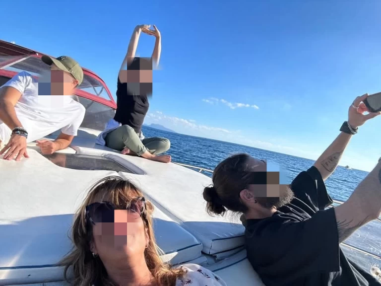 Wynajem Motorówka Darlin z patentem 