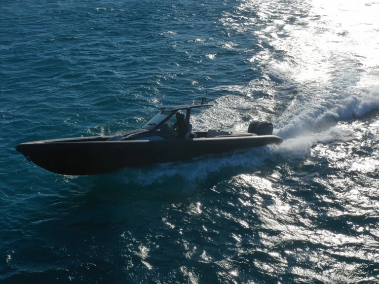 Wynajem łodzi Technohull Explorer 40 w Órmos Bay na SamBoat 