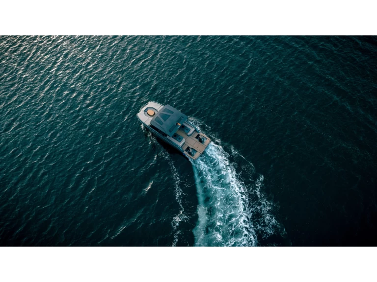 Wynajmij Motorówka z lub bez skippera Vanguard w Glyfada