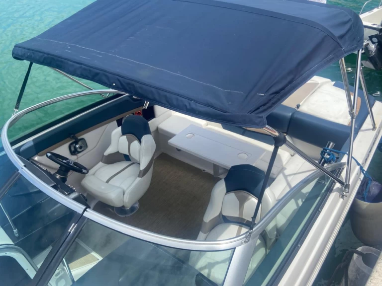 Wynajem w Punta Cana- Four Winns S 235 na SamBoat