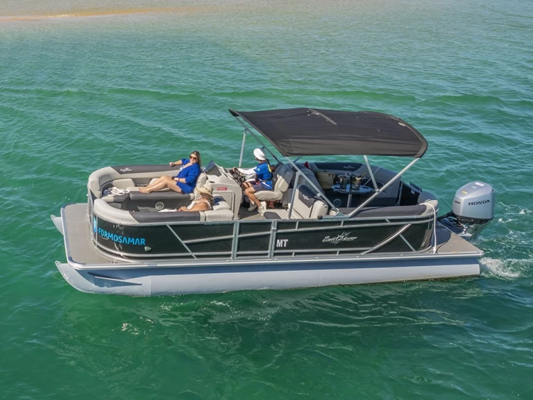 Motorówka do wynajmu w Faro (Sé) w najlepszej cenie