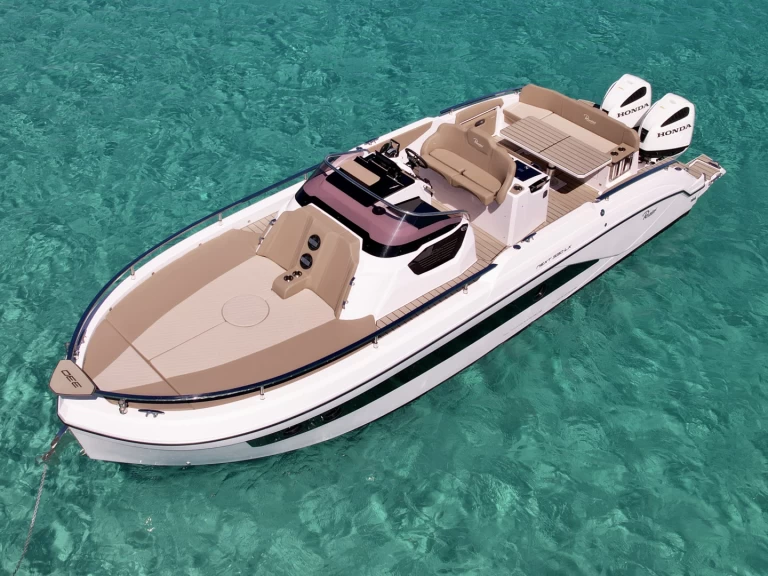 Wynajem Motorówka Ranieri z patentem 