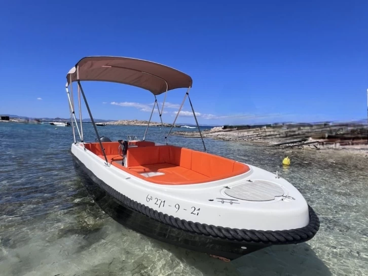 Marion Marion 500 Classic  między profesjonalistami a osobami prywatnymi w Port d'Alcudia