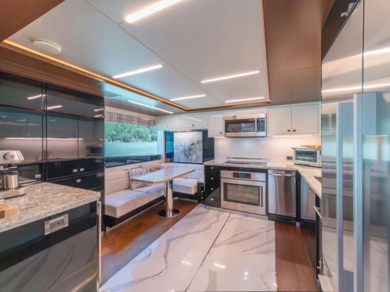 Wynajem Luksusowy jacht Ocean alexander z patentem 