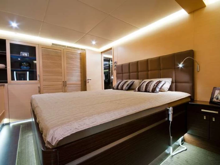 Wynajem Luksusowy jacht w Olbia - Sunreef IPHARRA