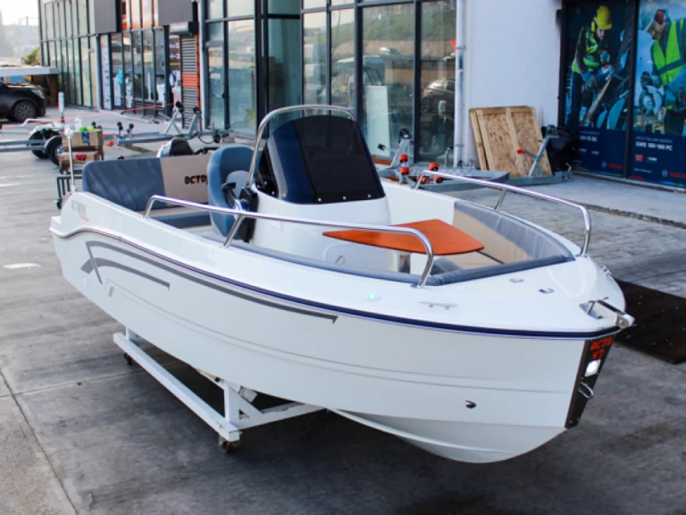 Wynajem w Manilva- Octopus Octopus 470 na SamBoat