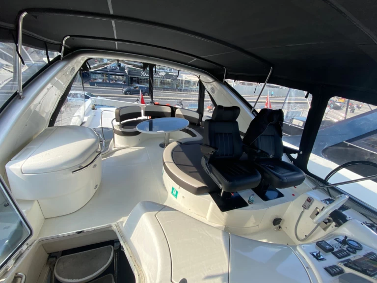 Luksusowy jacht do wynajmu w Beşiktaş w najlepszej cenie