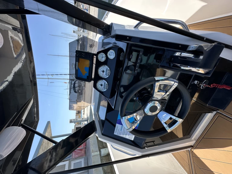 Motorówka do wynajmu w s'Estanyol de Migjorn w najlepszej cenie