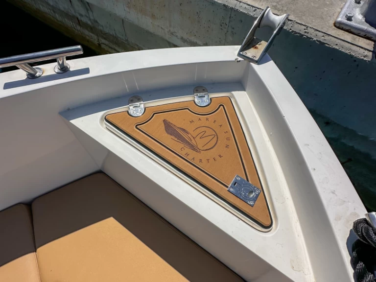 Cattleya X6 między profesjonalistami a osobami prywatnymi w s'Estanyol de Migjorn