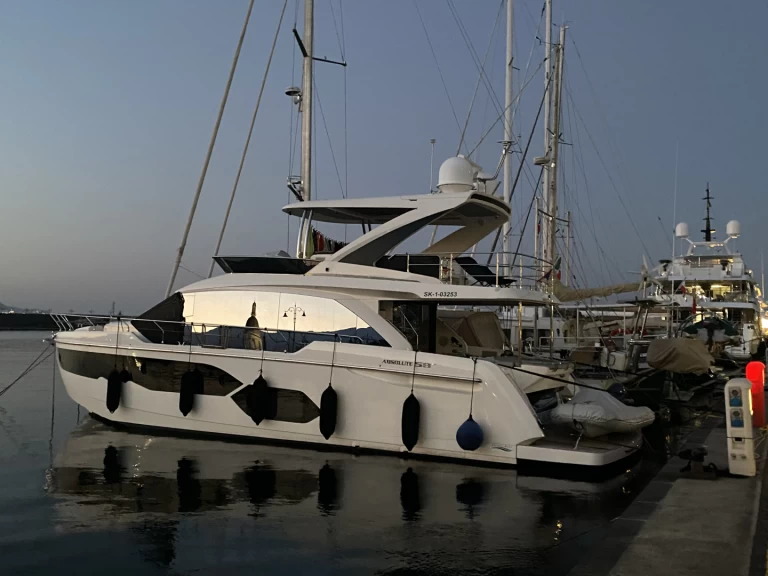 Wynajem łodzi Saint-Tropez tanio Absolute 58 fly