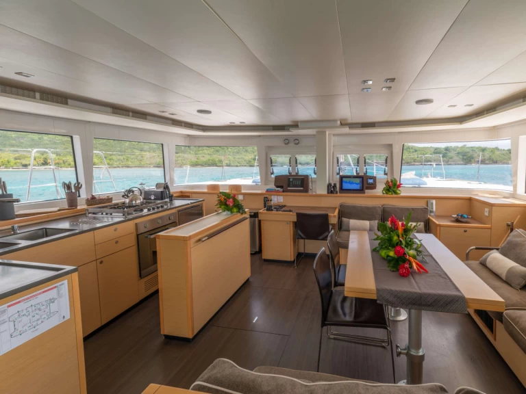 Wynajem Katamaran w Korsyka - Lagoon EVER III