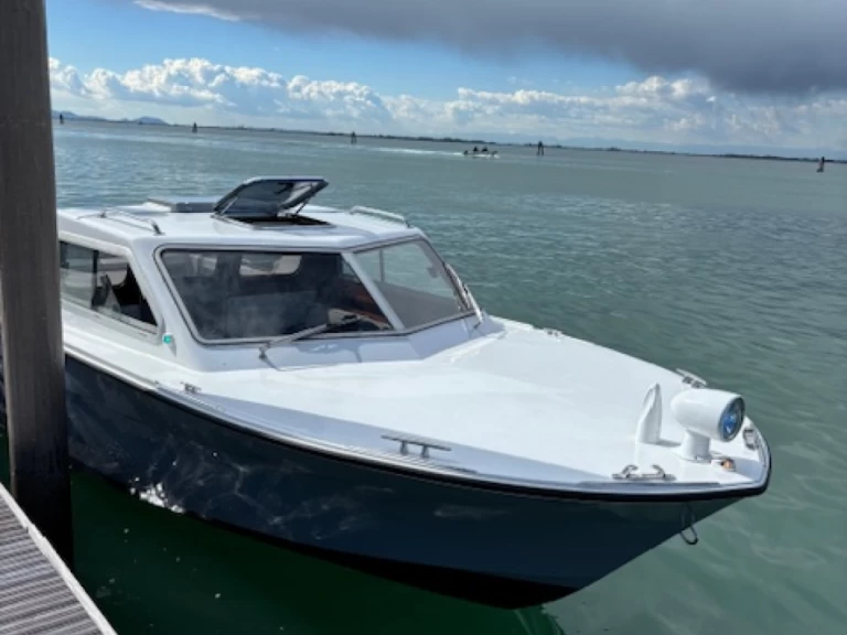 Wynajmij Victor 33 w Venice