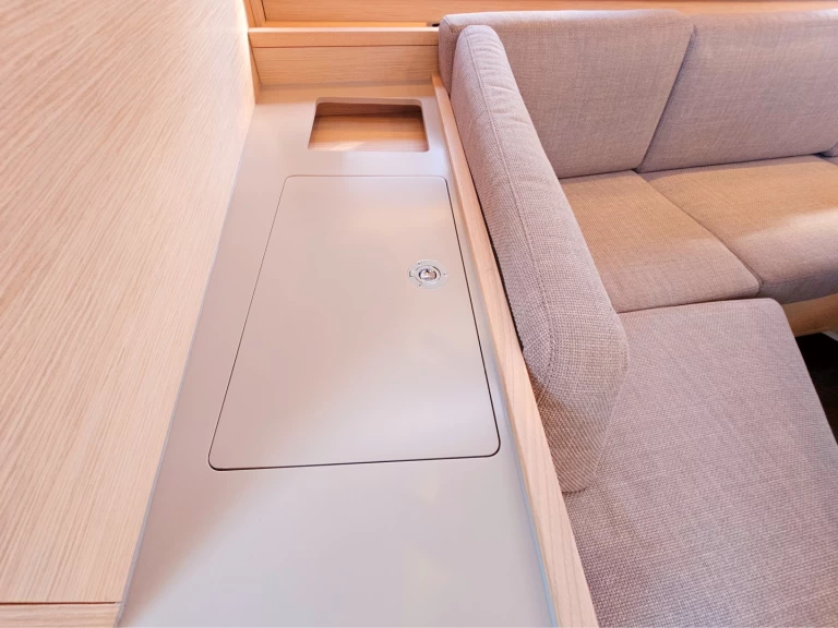 Wynajmij Dufour Dufour 44 w Kastel Gomilica