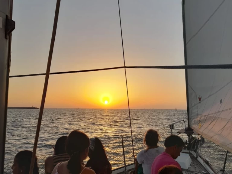 Bénéteau Oceanis clipper 473 między profesjonalistami a osobami prywatnymi w Cádiz