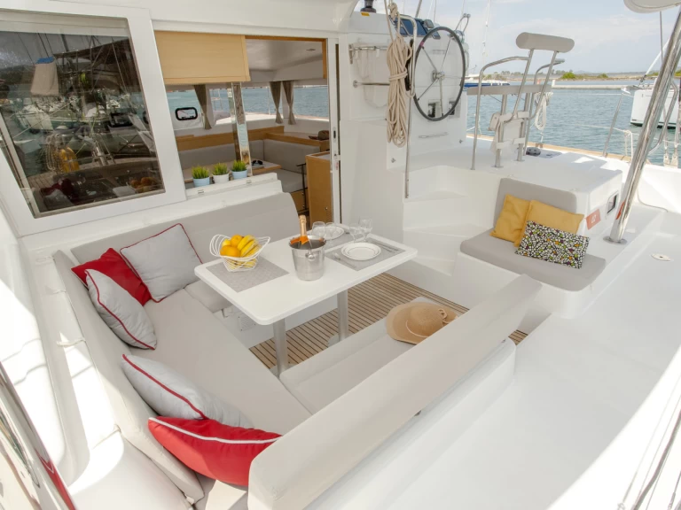 Wynajmij Lagoon Lagoon 39 w El Puerto de Santa María